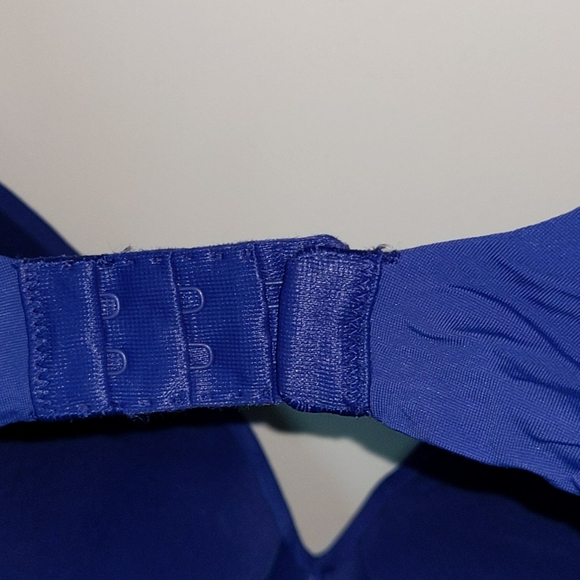 Body by Victoria IPEX 34D No Wire Bra 506721 - Picture 5 of 7